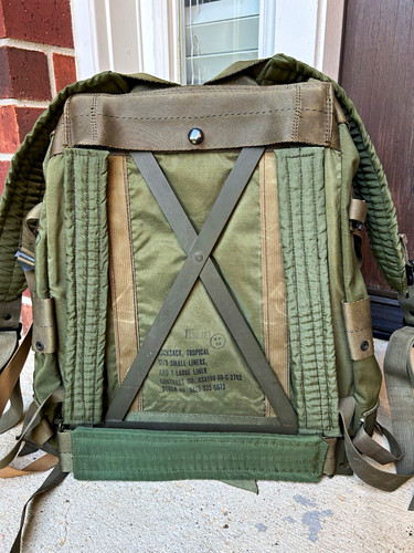 Military surplus tropical - us,