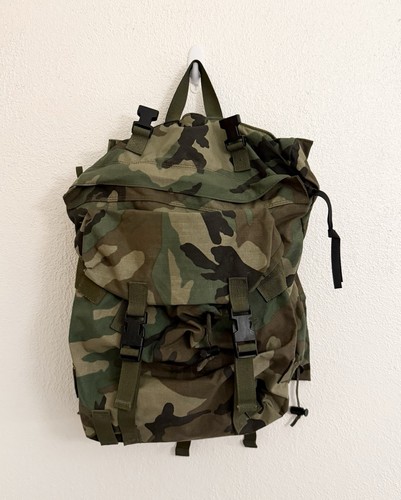 Military surplus woodland camo - military,