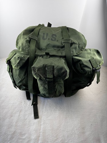Army field pack combat - us,